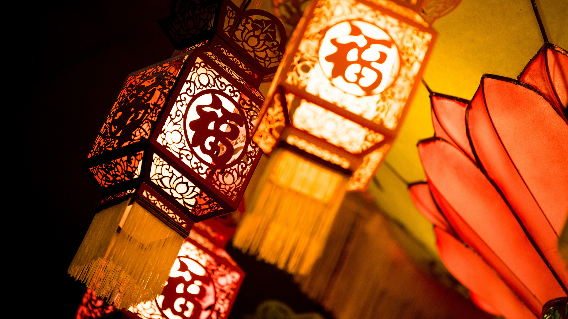 摄图网_500669559_banner_游园灯会（企业商用）.jpg